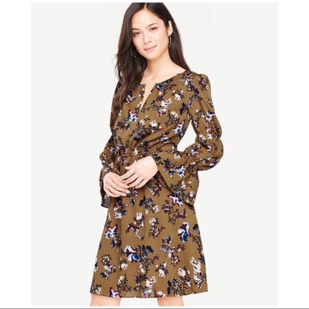 Olive Floral Bell Sleeve Dress - M